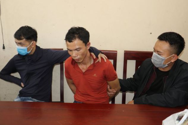 Bắt nghi phạm buôn bán 13kg ma túy nổ súng K54 vào công an để tẩu thoát