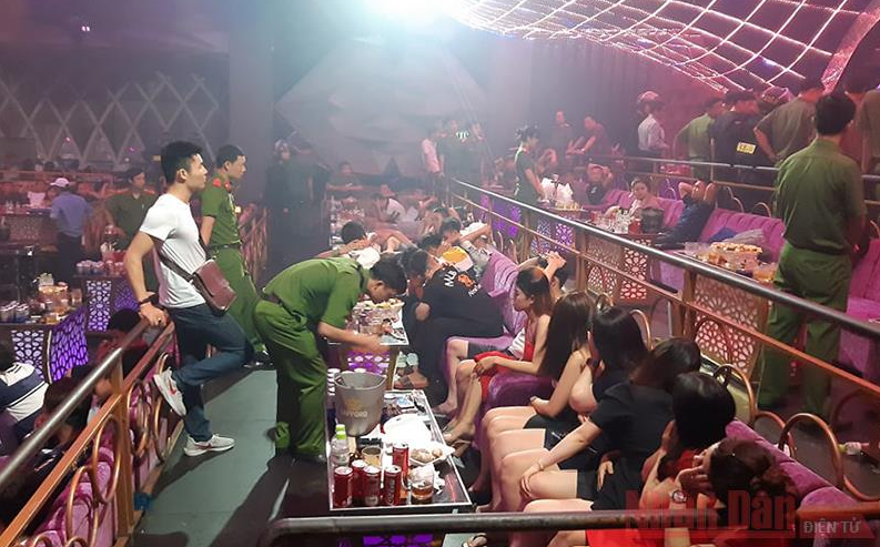 Gần 100 đối tượng sử dụng ma túy trong quán bar ở Đồng Nai